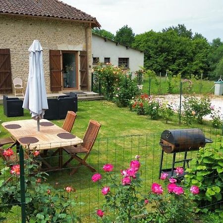 Eglise-Neuve-de-VergtChez Lucia A 15Min De Perigueux A 6Km Autoroute A89公寓 外观 照片
